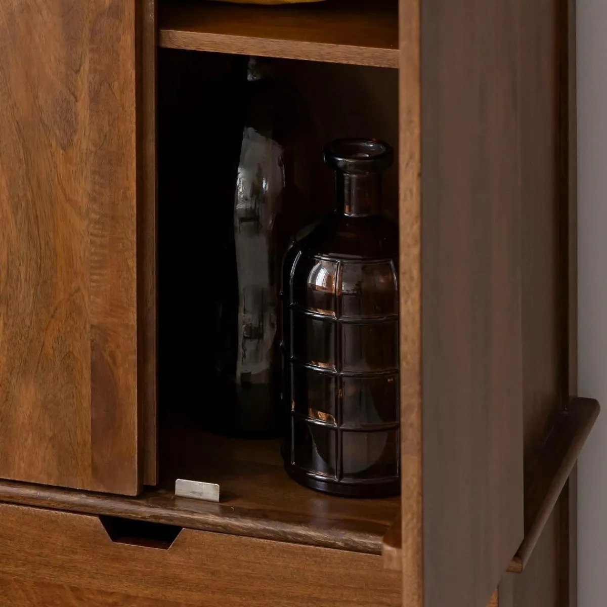 Made in Meubles Armoire en bois de manguier Remick
