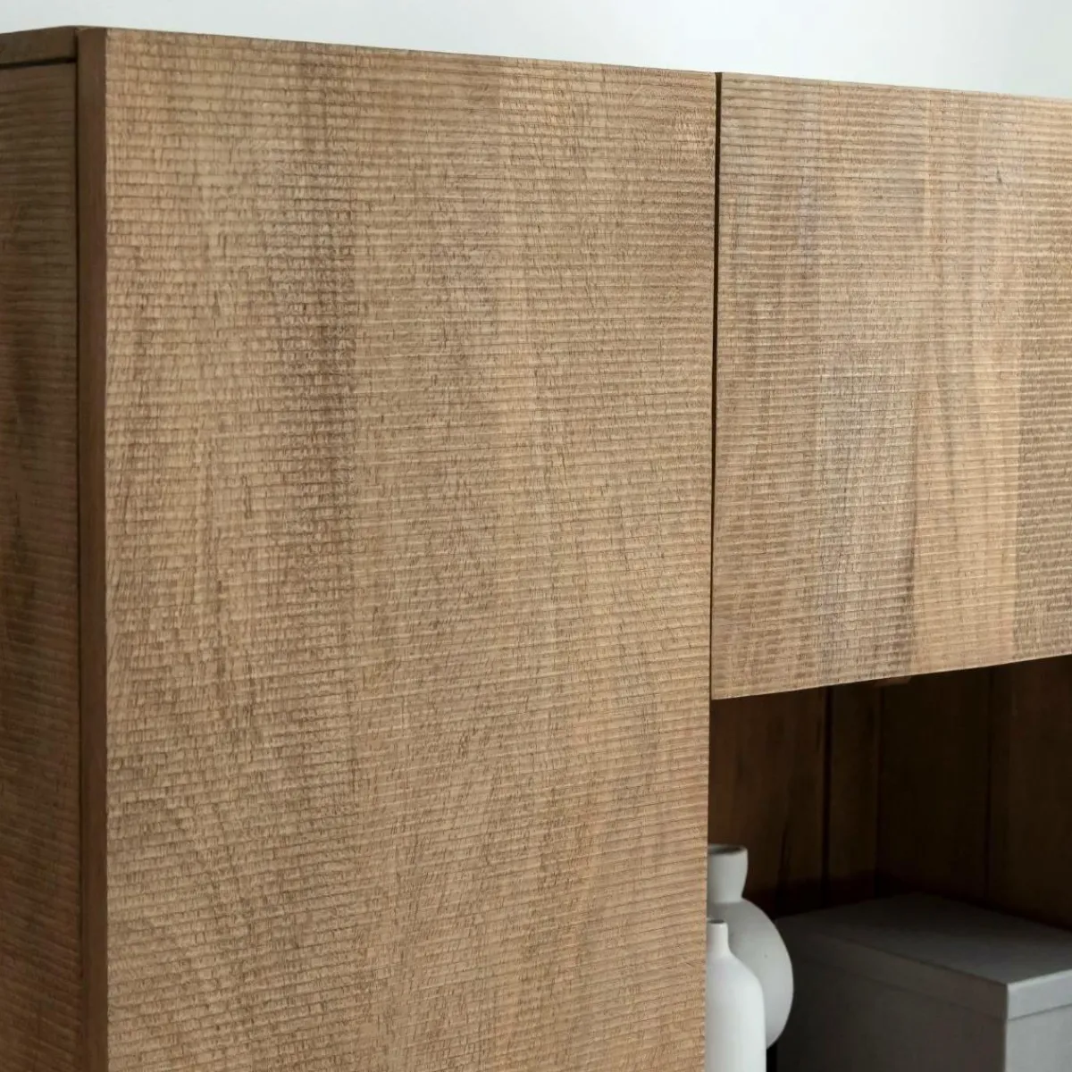 Made in Meubles Armoire en bois de manguier et métal Isil