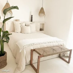Made in Meubles Banc en bois d'acacia et laine Marietta