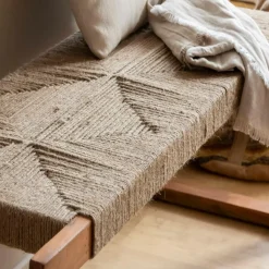 Made in Meubles Banc en bois d'acacia et laine Marietta