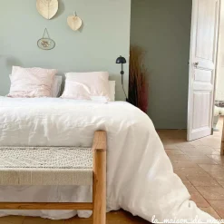 Made in Meubles Banc en bois de teck et tissu Pénélope
