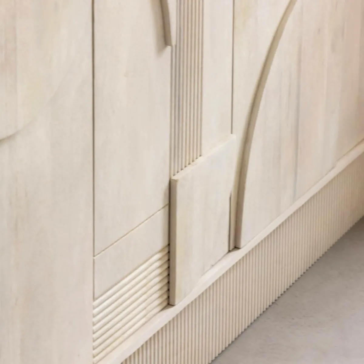 Made in Meubles Buffet en bois de manguier blanchi Miliam