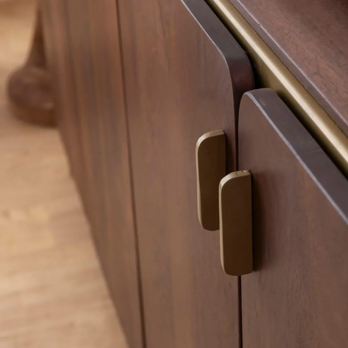 Made in Meubles Buffet en bois de manguier Lisette