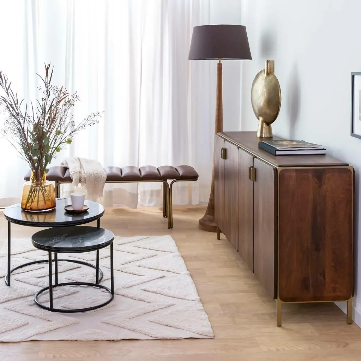 Made in Meubles Buffet en bois de manguier Lisette