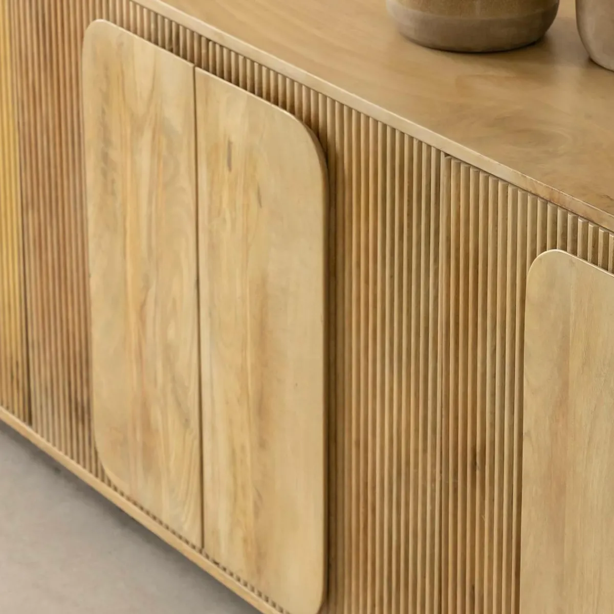 Made in Meubles Buffet en bois de manguier Eros