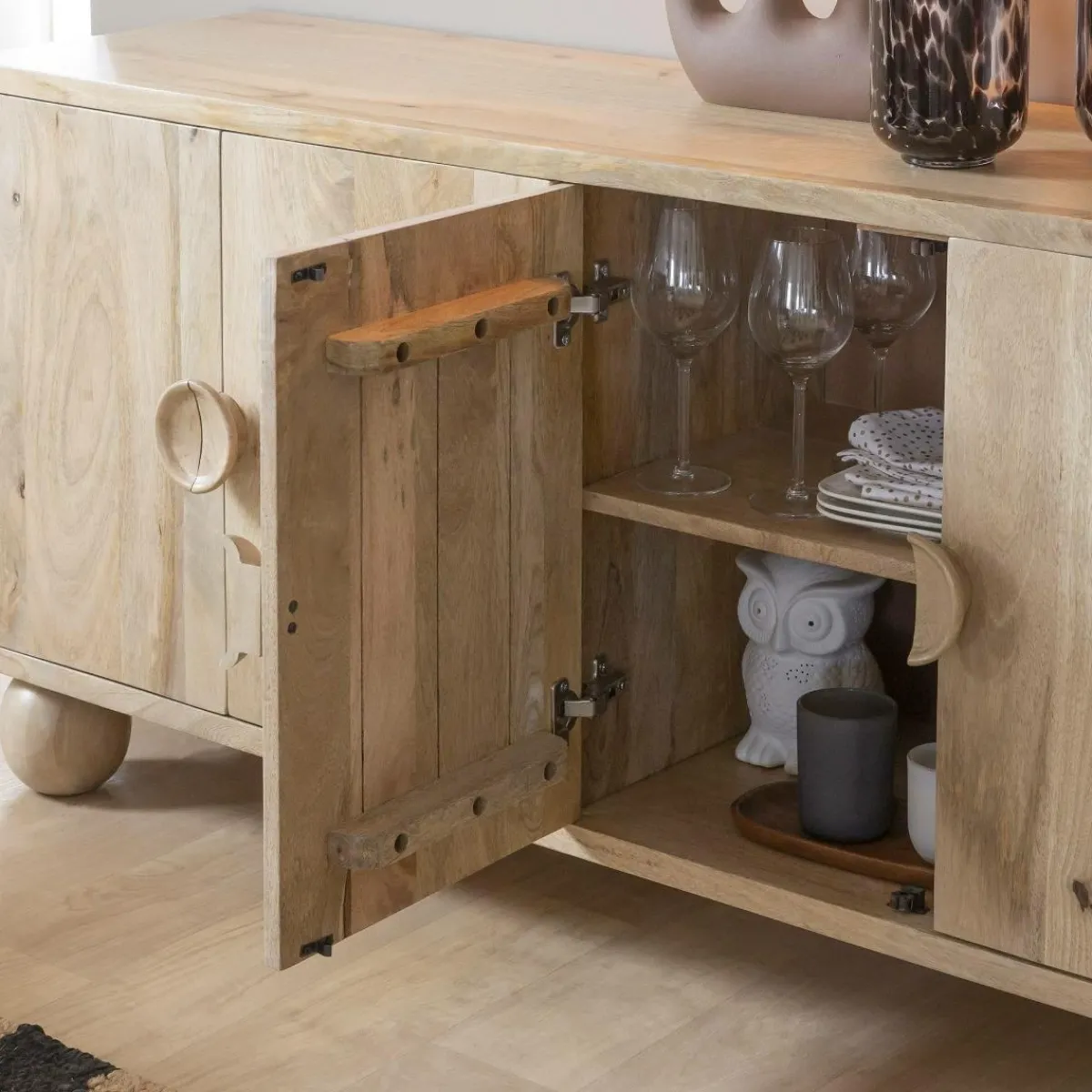Made in Meubles Buffet en bois de manguier Horta
