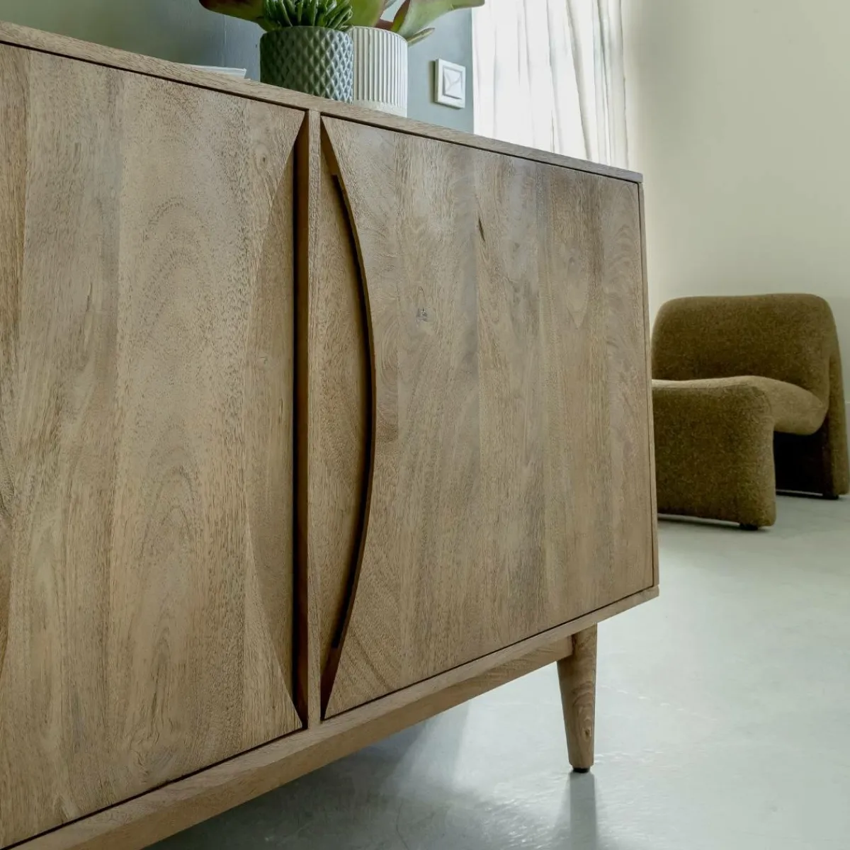 Made in Meubles Buffet en bois de manguier Folia