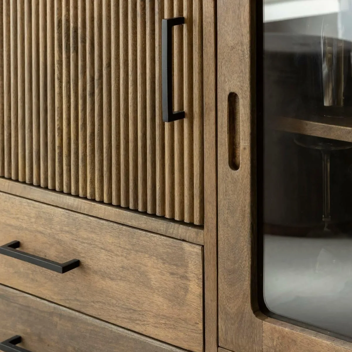 Made in Meubles Buffet en bois de manguier Joy