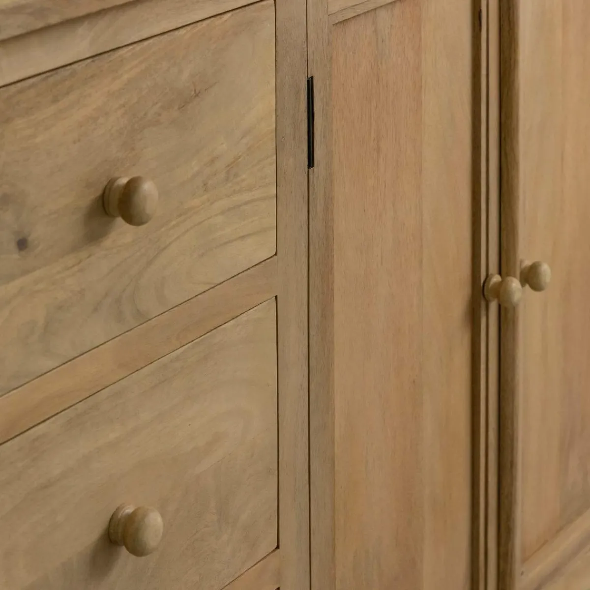 Made in Meubles Buffet en bois de manguier blanchi Ronan