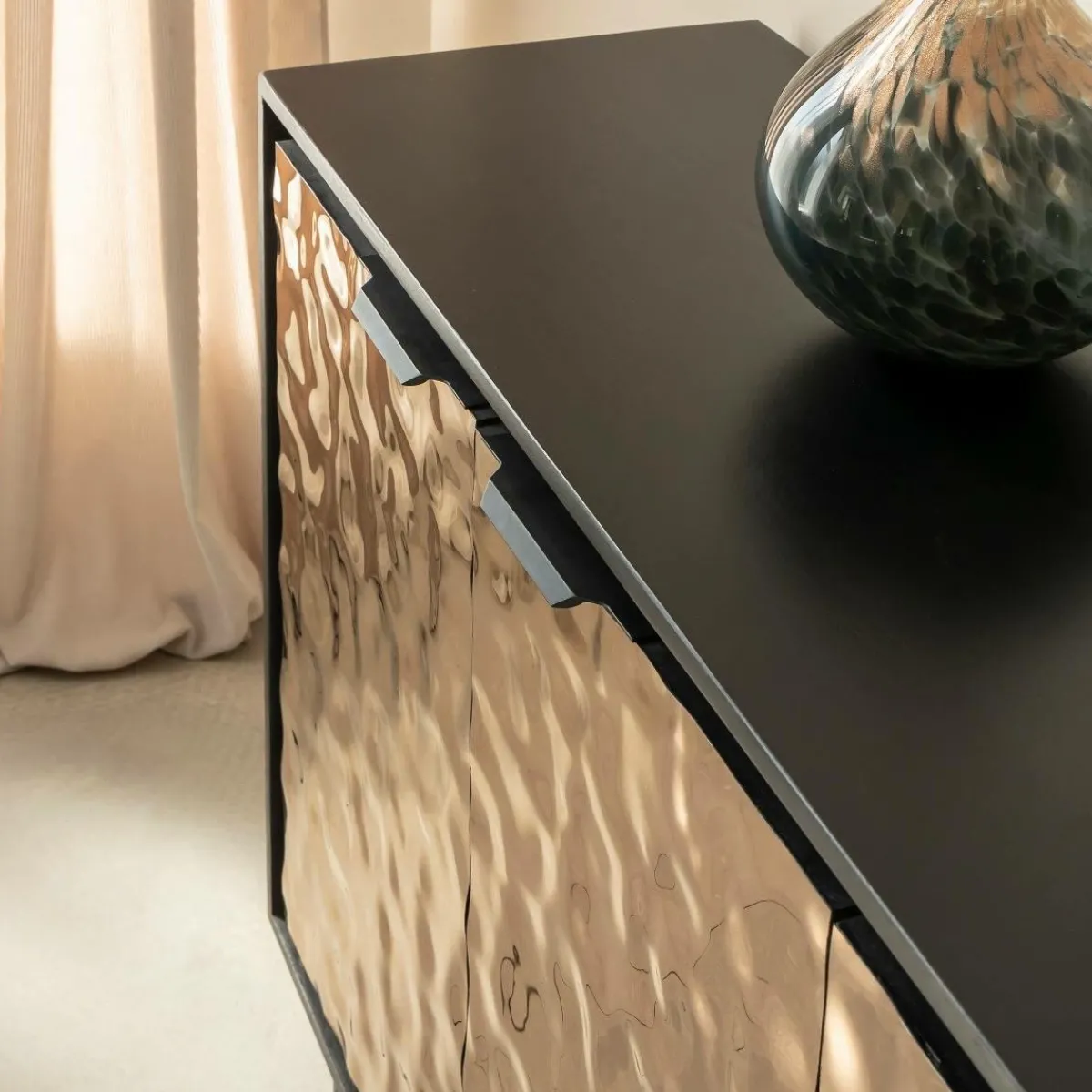 Made in Meubles Buffet en bois de manguier et métal Nebula