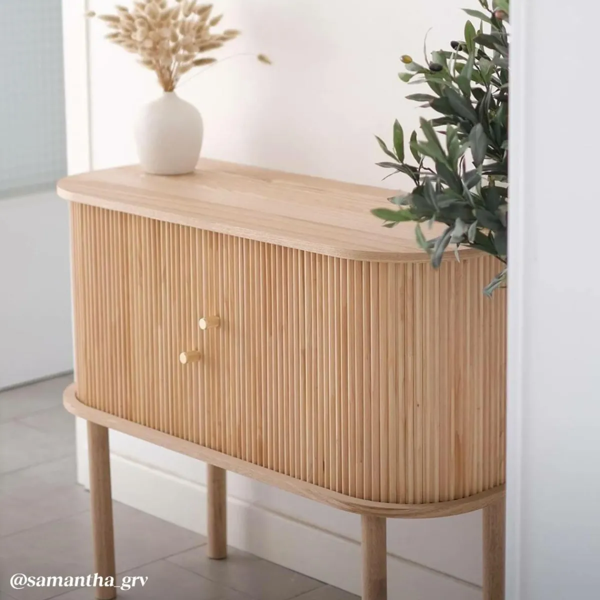 Made in Meubles Buffet en bois de pin clair Colin