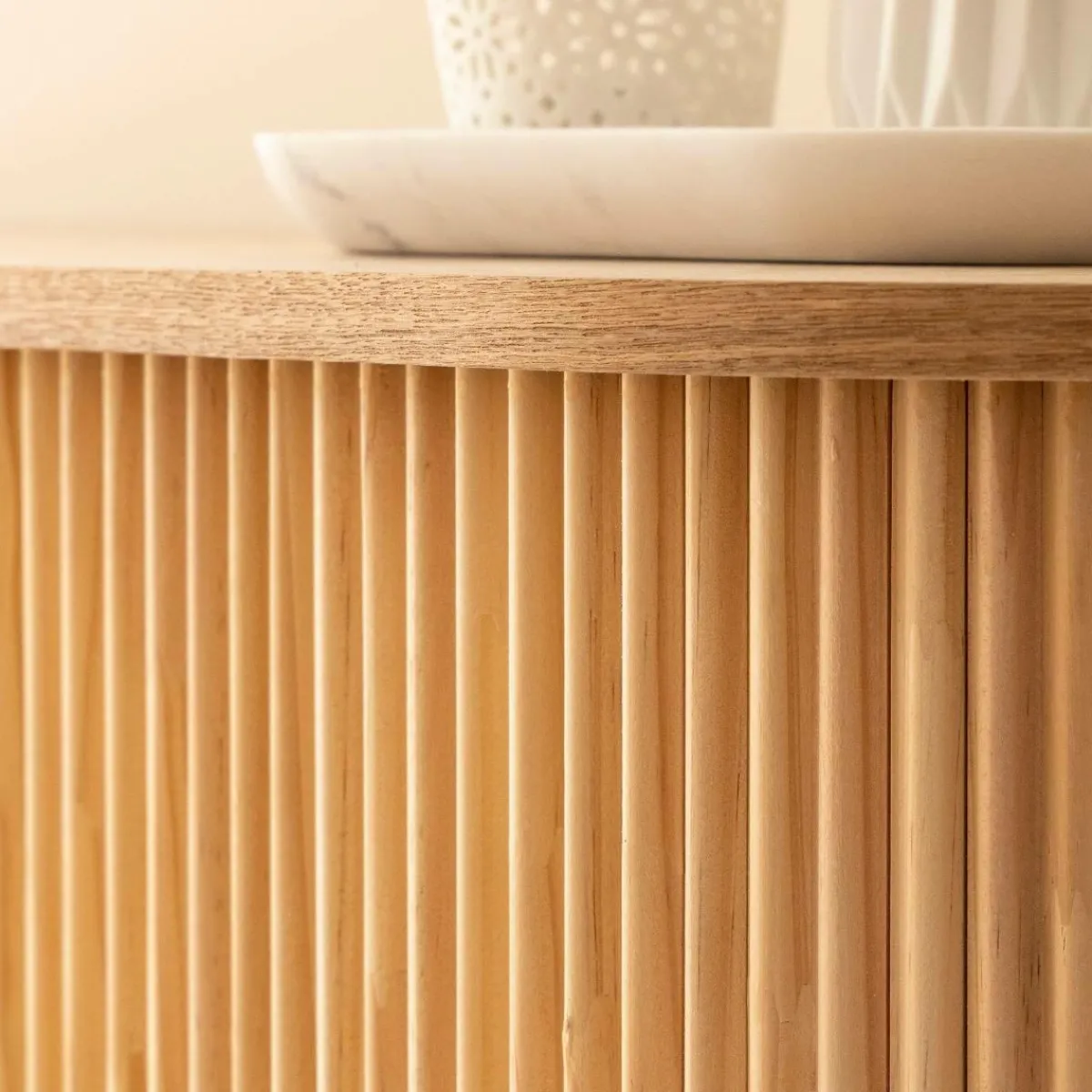 Made in Meubles Buffet en bois de pin clair Colin