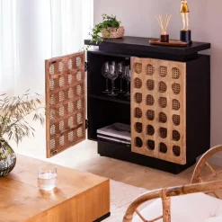 Made in Meubles Buffet sculpté en bois de manguier Camélia