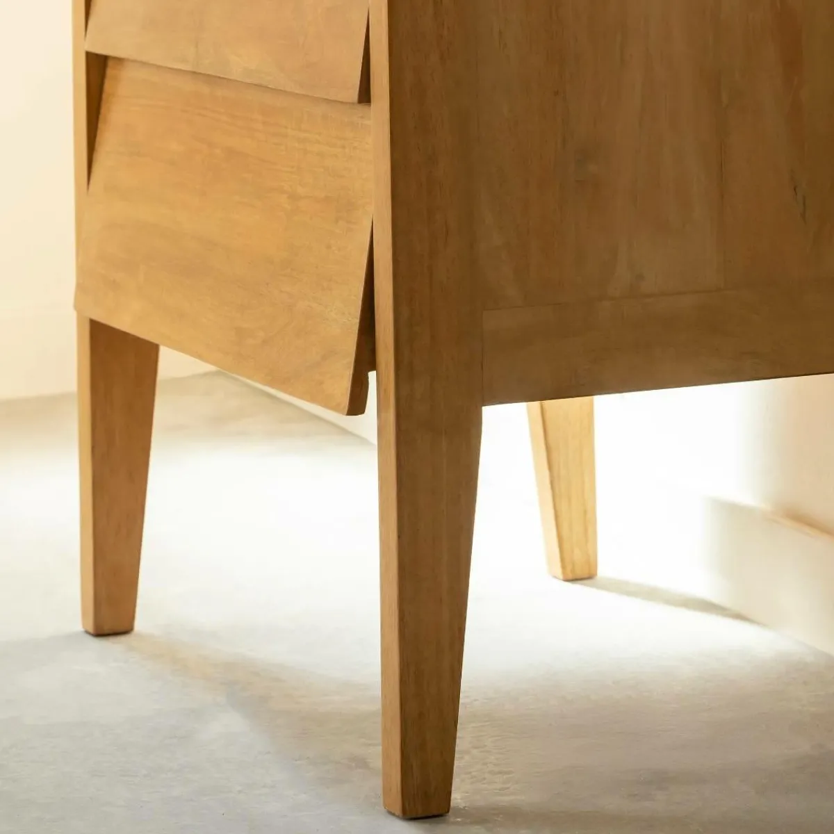 Made in Meubles Chiffonnier en bois de manguier Hera