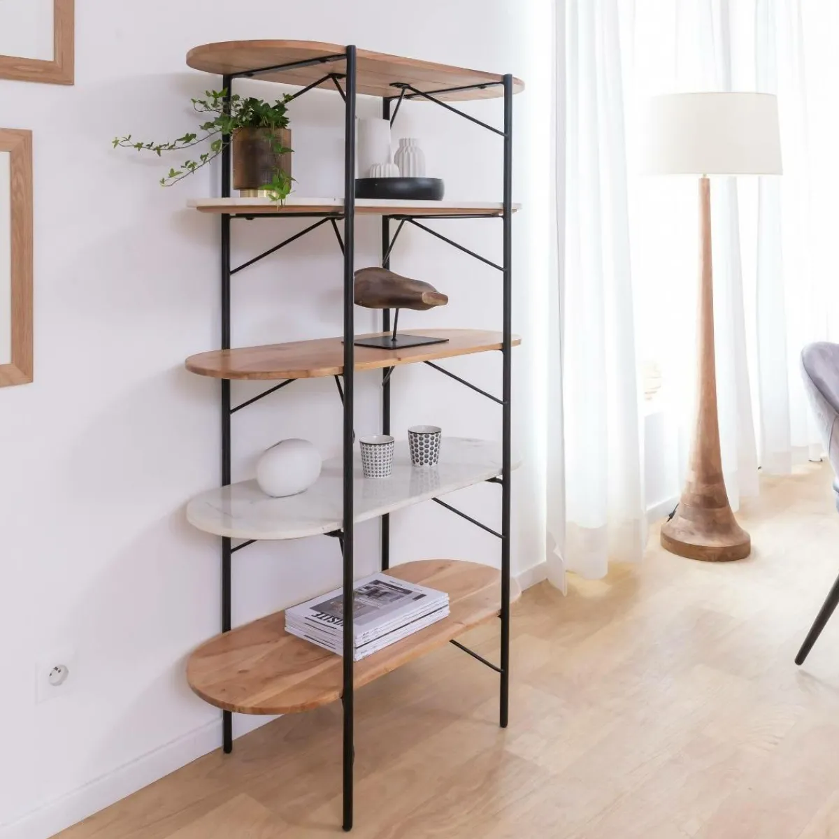 Made in Meubles Etagère en bois d'acacia et marbre Scott