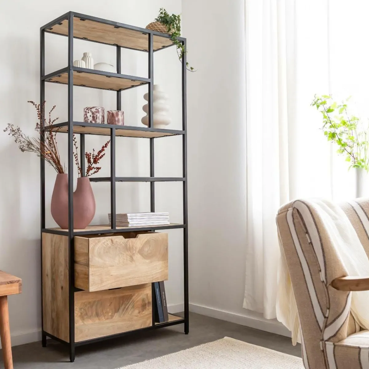 Made in Meubles Etagère en bois de manguier et métal Maxence