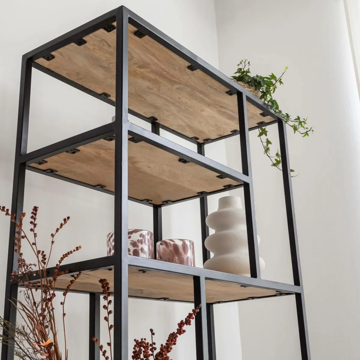 Made in Meubles Etagère en bois de manguier et métal Maxence
