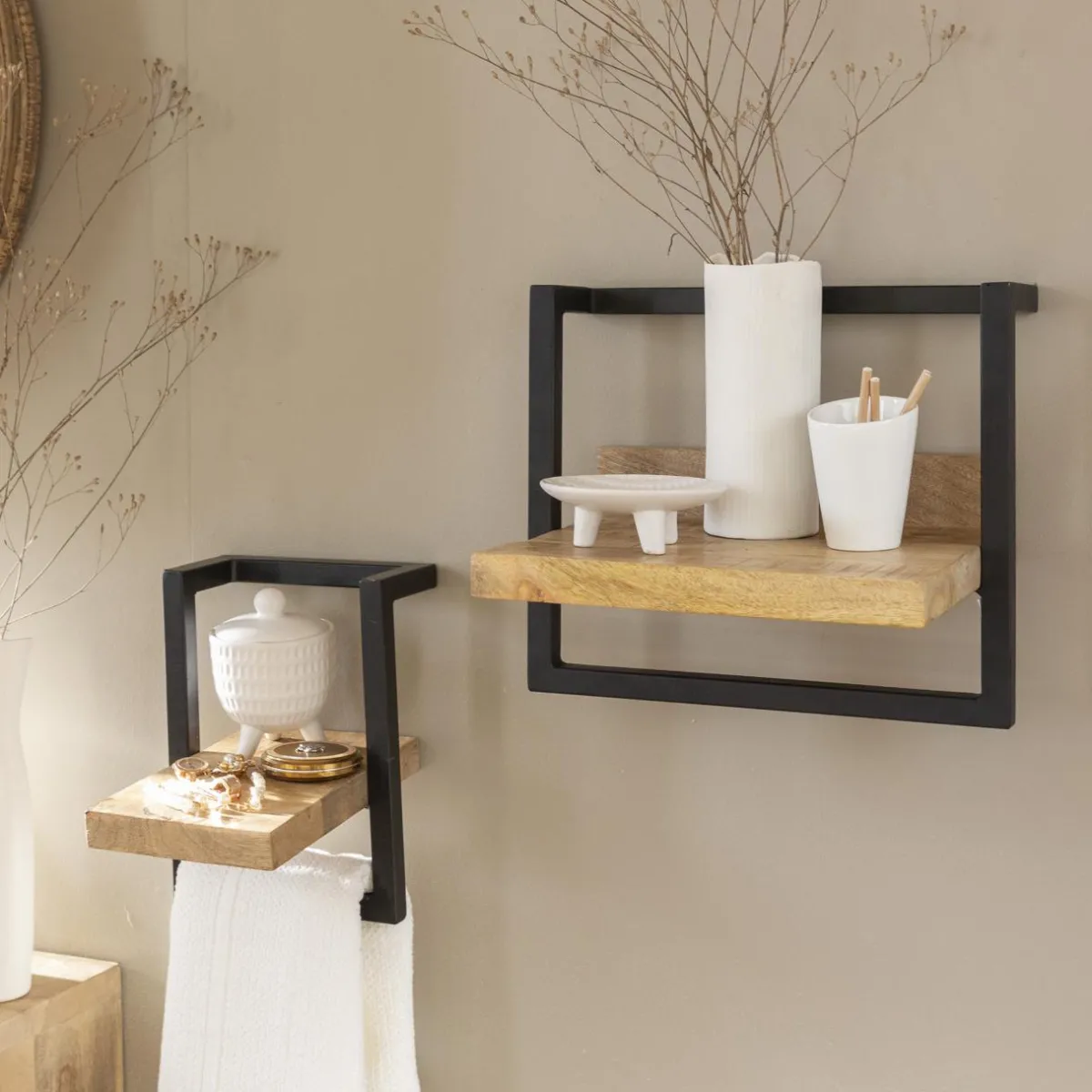 Made in Meubles Etagère murale en bois de manguier petit modèle Joie
