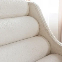 Made in Meubles Fauteuil des années 70 en tissu bouclette blanc Athéna