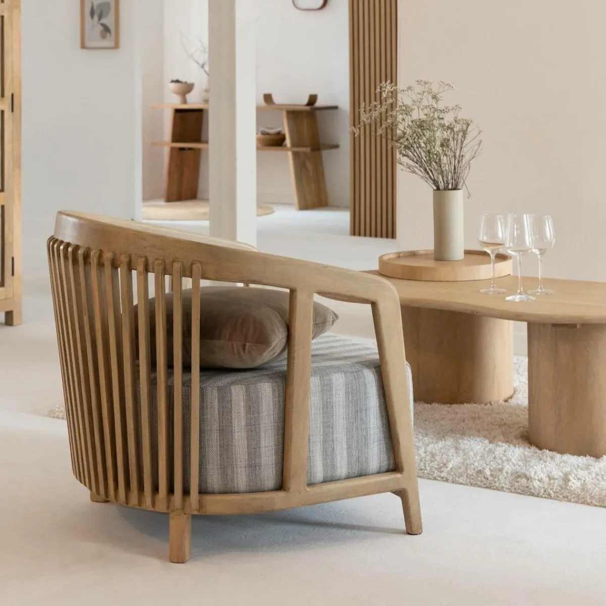Made in Meubles Fauteuil en bois de manguier Térence