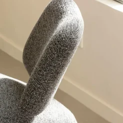 Made in Meubles Fauteuil en tissu bouclette avec dossier gris foncé Teresia