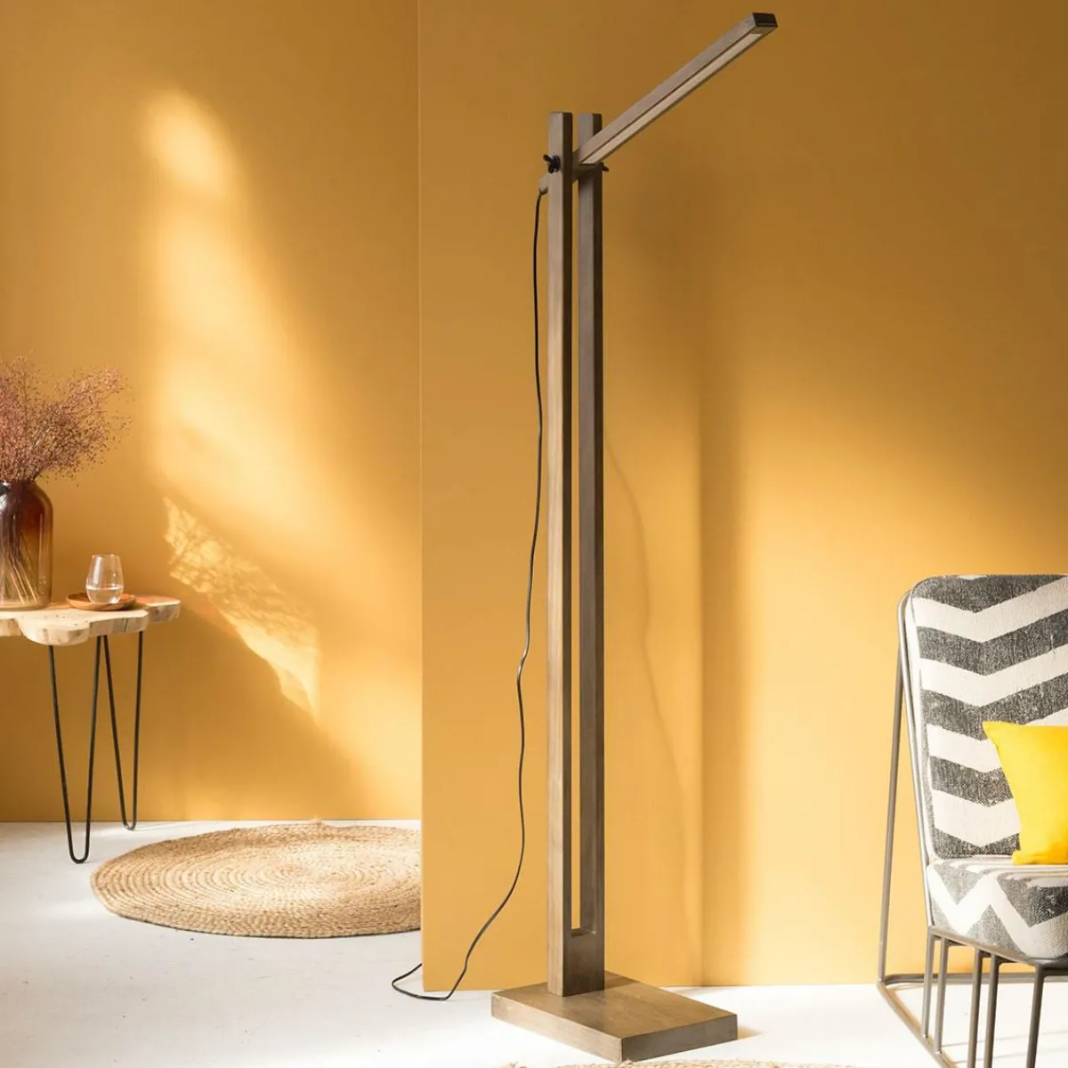 Made in Meubles Lampe sur pied articulé LED Malone