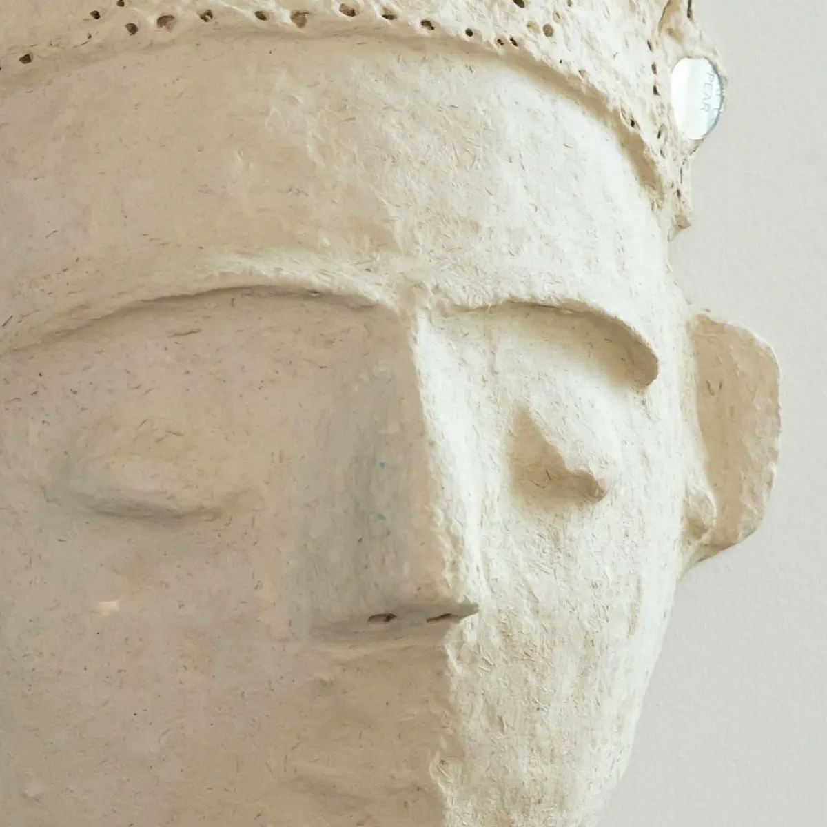 Made in Meubles Masque avec couronne en papier mâché Antoine