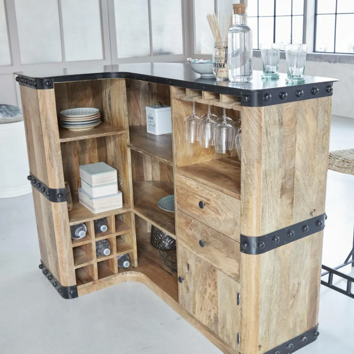 Made in Meubles Meuble bar en bois de manguier New-York