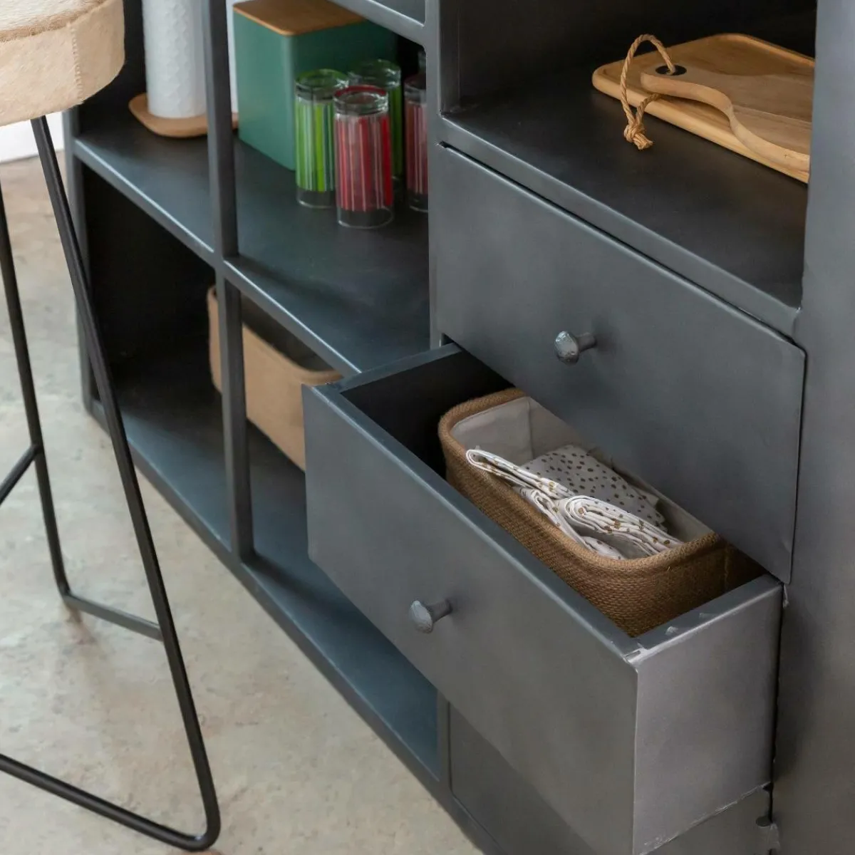 Made in Meubles Meuble bar en métal et bois de manguier Locker