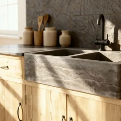 Made in Meubles Meuble bas de cuisine en bois recyclé et pierre bleue Romain