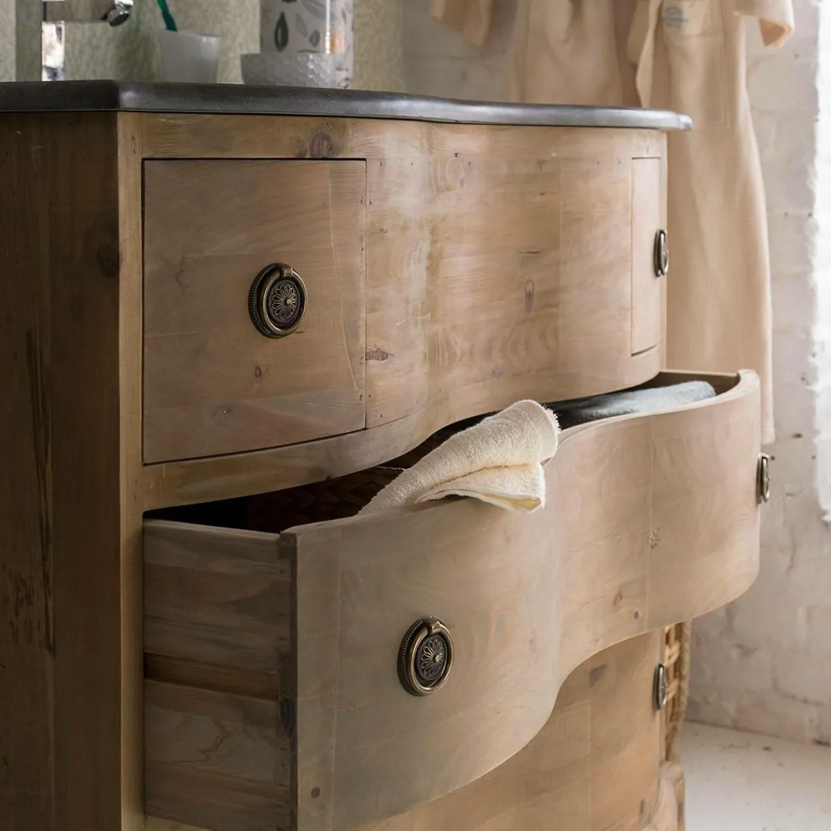 Made in Meubles Meuble sous vasque en bois recyclé Mia