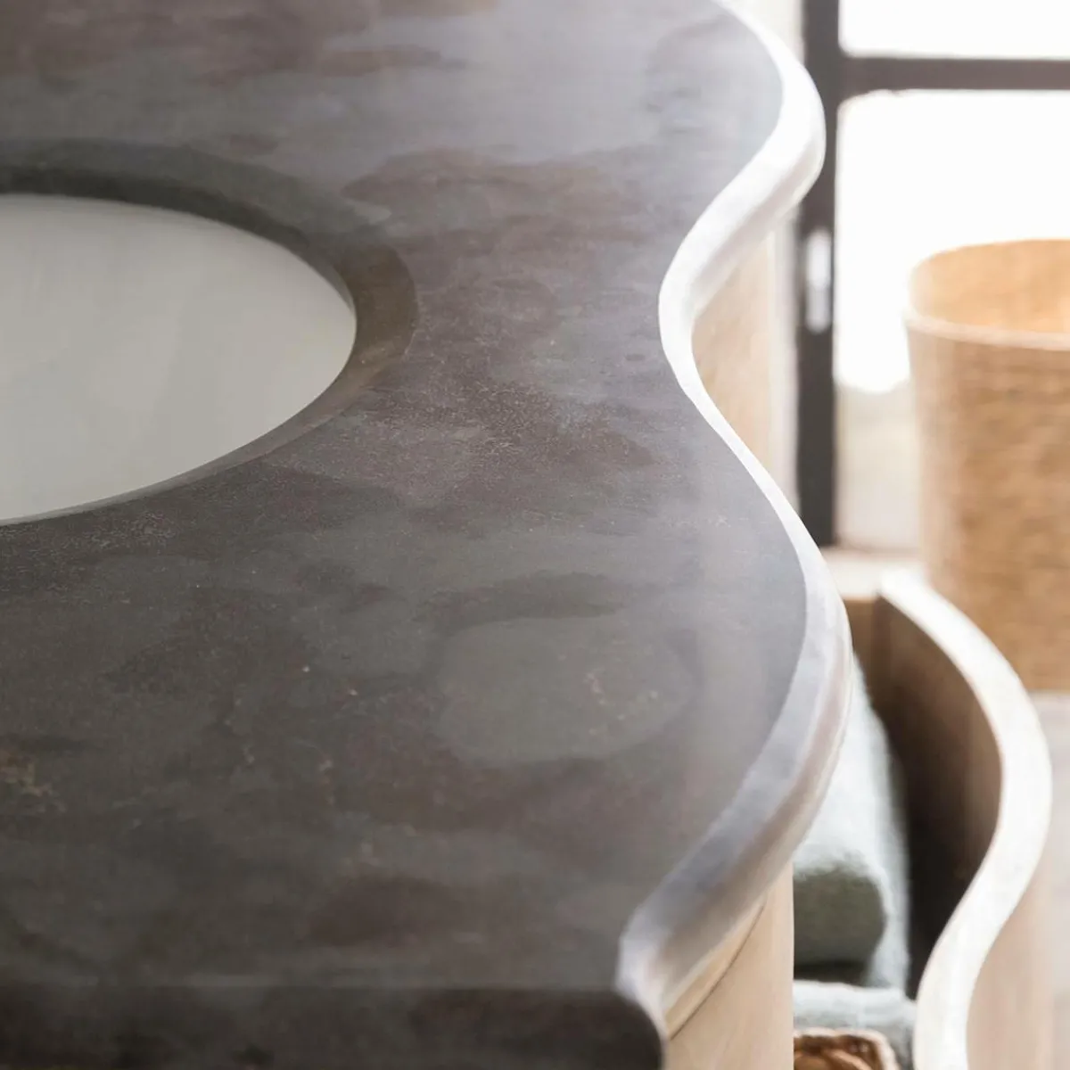 Made in Meubles Meuble sous vasque en bois recyclé Mia