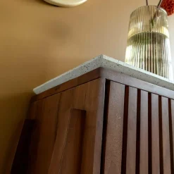 Made in Meubles Meuble TV en bois d'acacia et terrazzo Kaelis