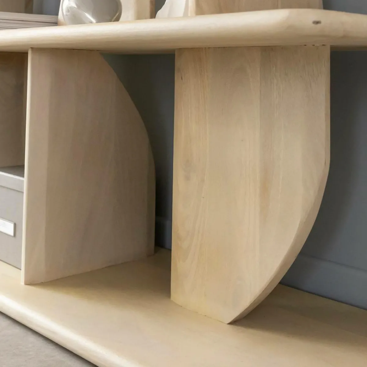 Made in Meubles Meuble TV en bois de manguier Curtis
