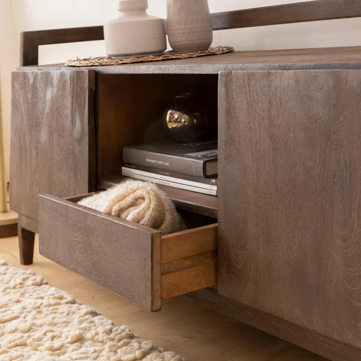 Made in Meubles Meuble TV en bois de manguier marron Emile
