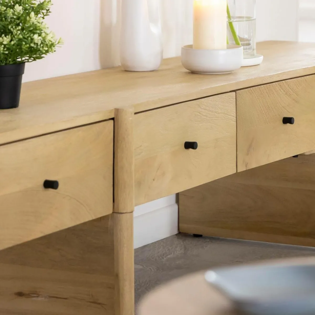 Made in Meubles Meuble TV en bois de manguier 4 tiroirs Amara