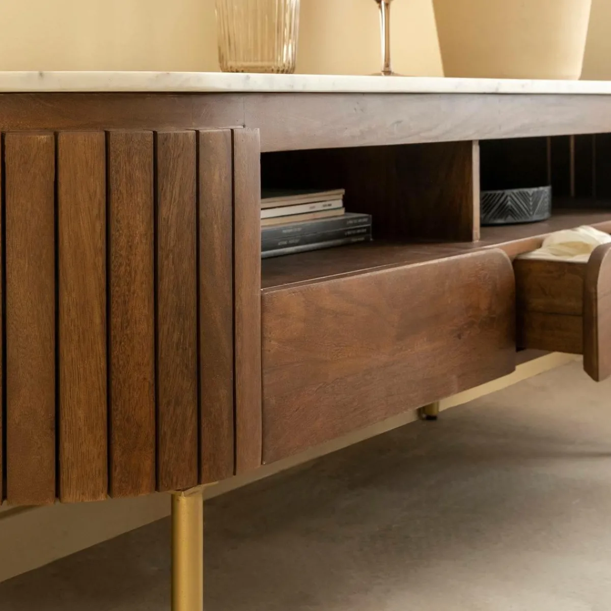 Made in Meubles Meuble TV en marbre et bois de manguier Sienne