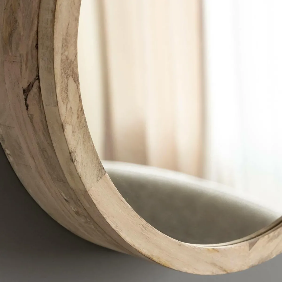 Made in Meubles Miroir avec étagères en bois de manguier clair Juliet