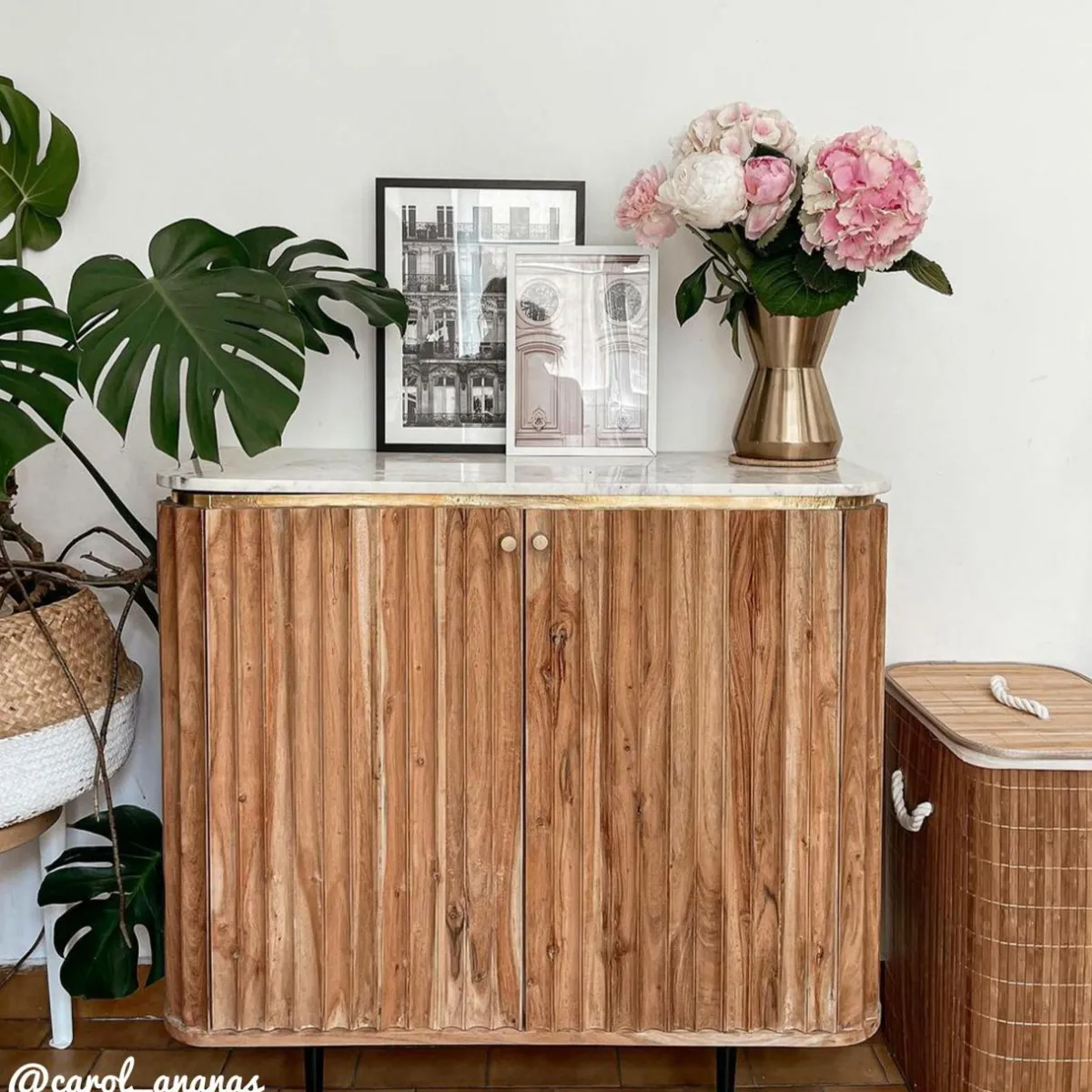 Made in Meubles Petit buffet en bois d'acacia et marbre blanc Judith