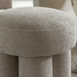 Made in Meubles Petit tabouret en tissu écru Toby