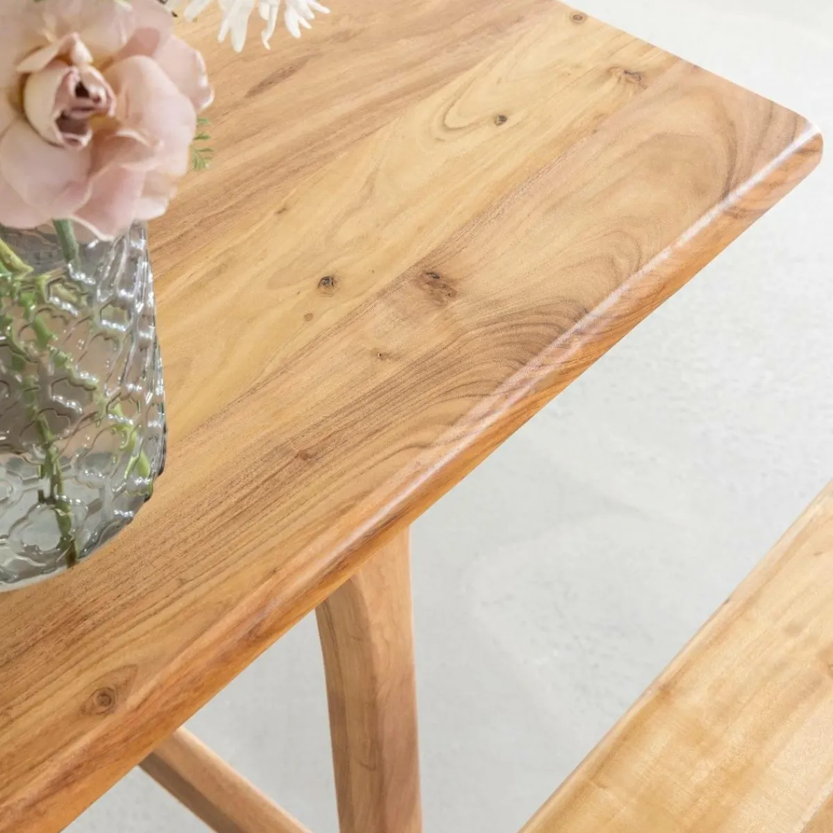 Made in Meubles Table à manger haute + 2 bancs en bois d'acacia Orane