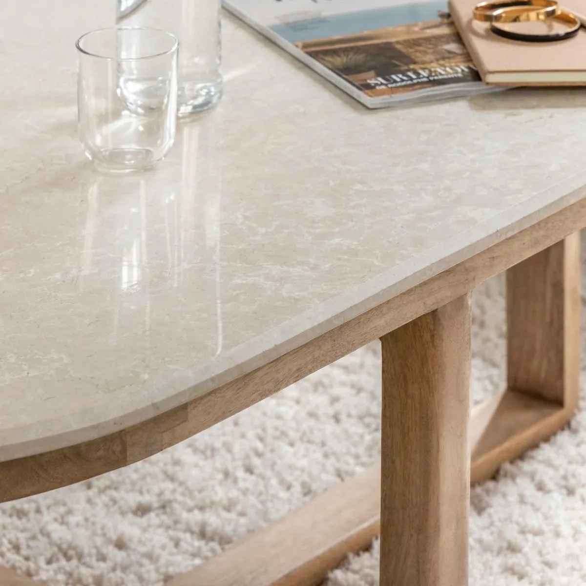 Made in Meubles Table basse en bois de manguier et marbre Moana