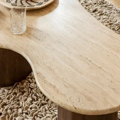 Made in Meubles Table basse en bois de manguier et en travertin Carola