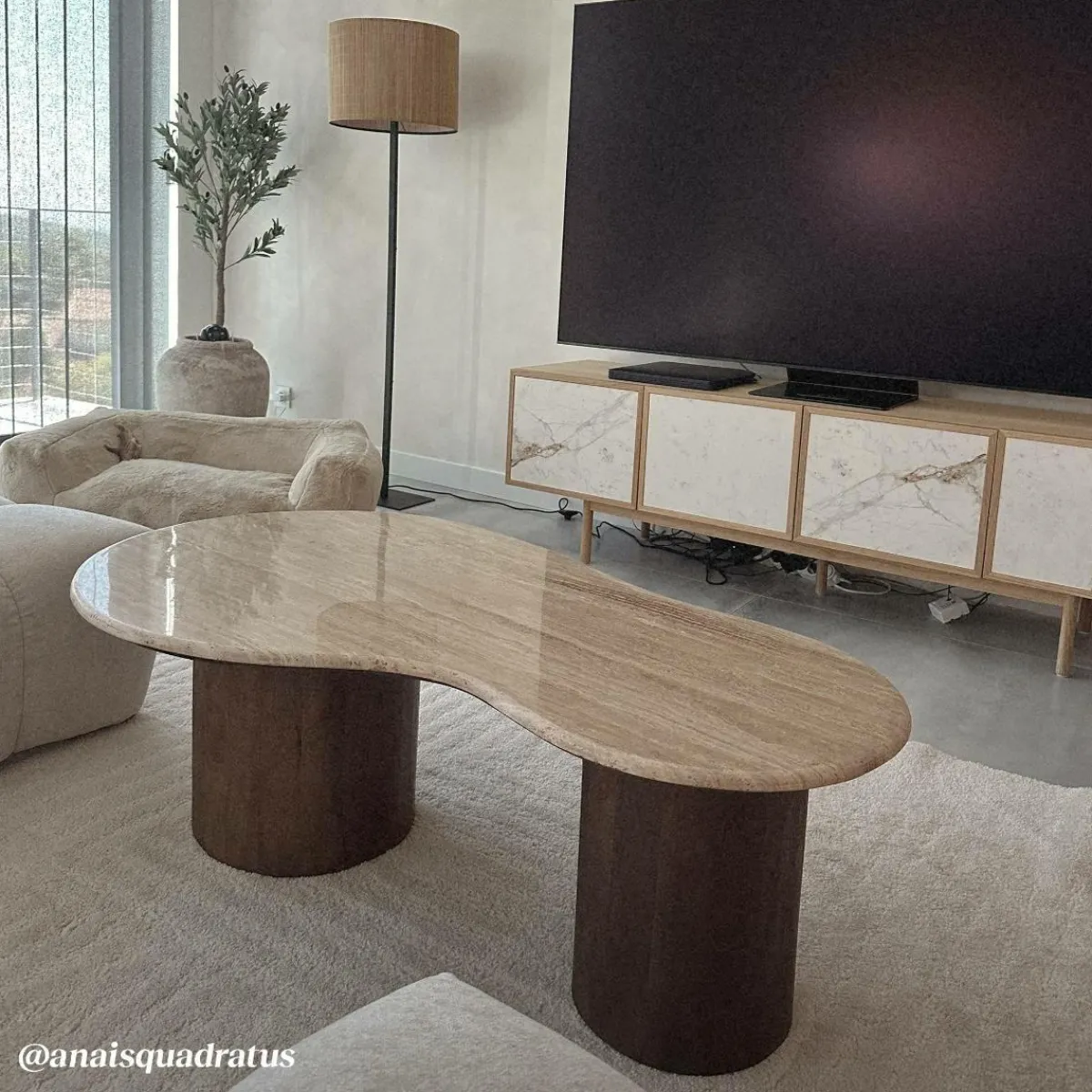Made in Meubles Table basse en bois de manguier et en travertin Carola