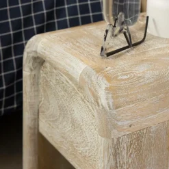 Made in Meubles Table de chevet blanchie en bois de manguier Gilda