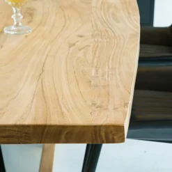 Made in Meubles Table à manger en bois d'acacia Montréal