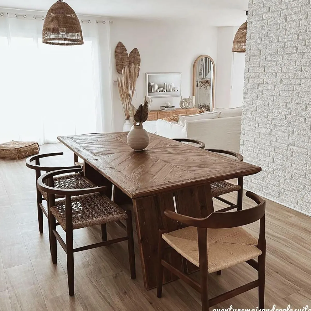 Made in Meubles Table à manger en bois recyclé Blaise