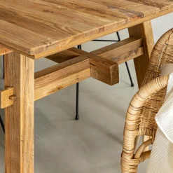 Made in Meubles Table à manger en pin recyclé Blaise