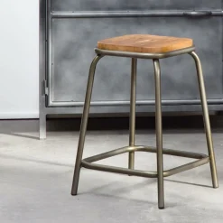 Made in Meubles Tabouret écolier métal et bois petit modèle Marcus