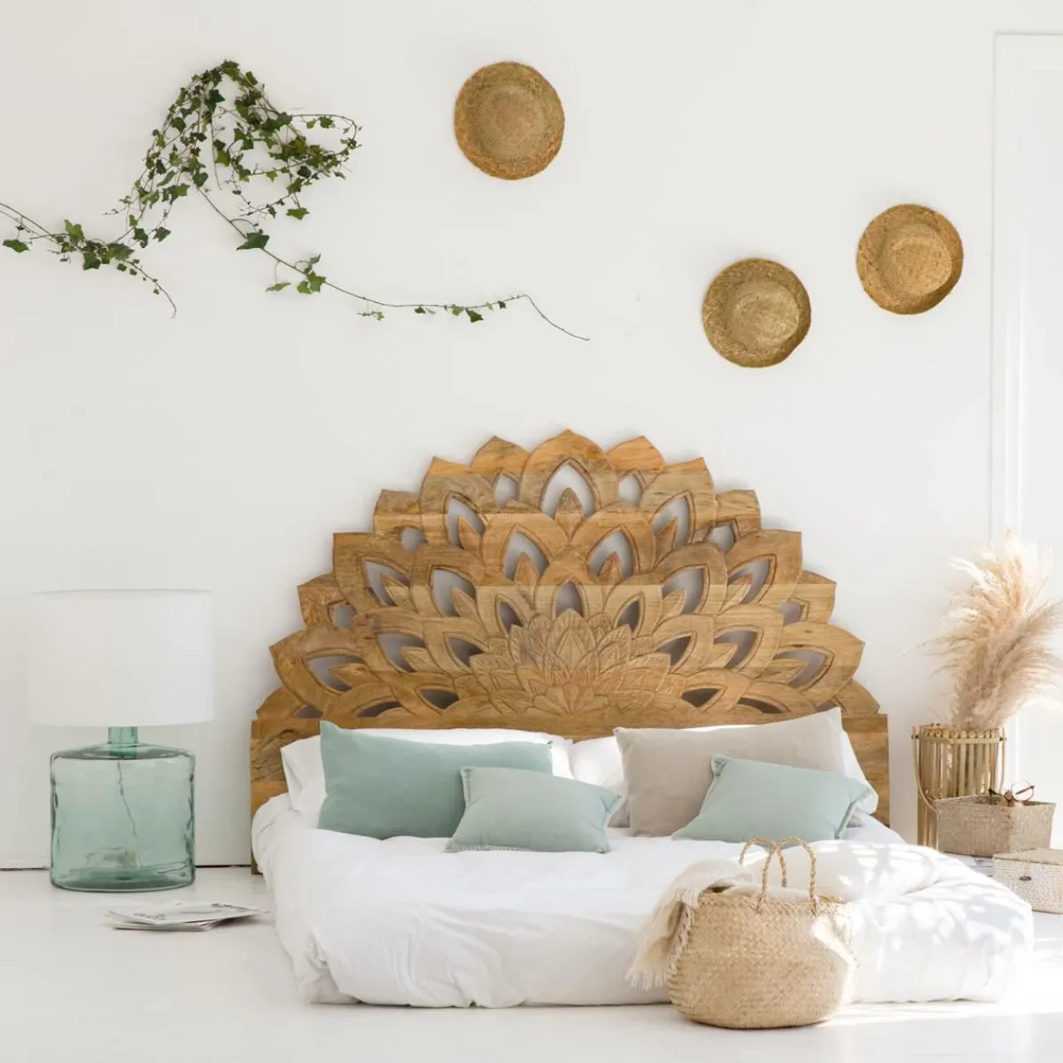 Made in Meubles Tête de lit lotus en bois de manguier sculpté 160 cm Valentina